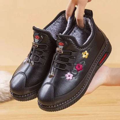 Botte Orthopédique Femme Courte à Lacet en Simili Cuir