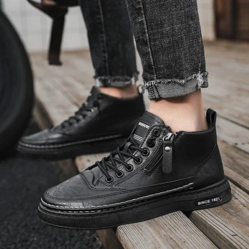 Botte Orthopédique Homme Style Lisse avec Semelle Haute