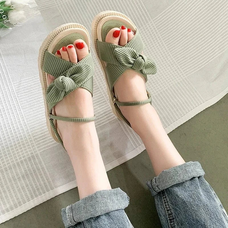Claquette Orthopédique Femme avec des Lanières en Tissu