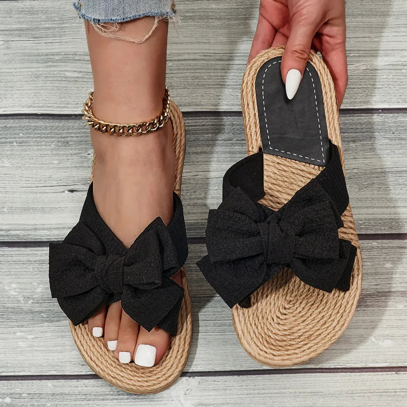 Claquette Orthopédique Femme Plate Avec Un Nœud