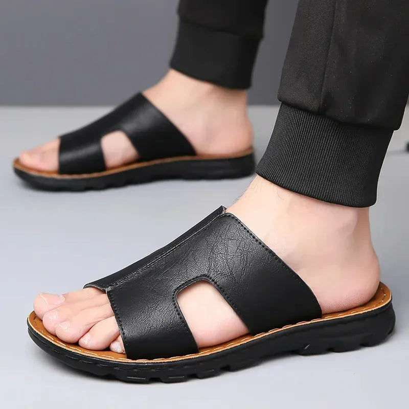 Claquette Orthopédique Homme en Cuir Aspect Luxueux