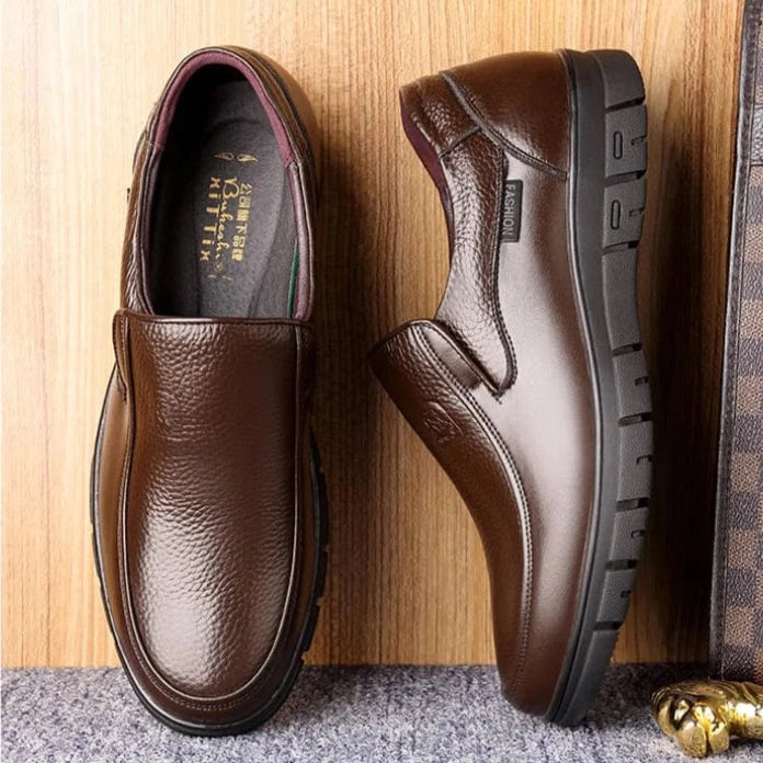 Mocassin Orthopédique Homme Élégant et Marron Foncé