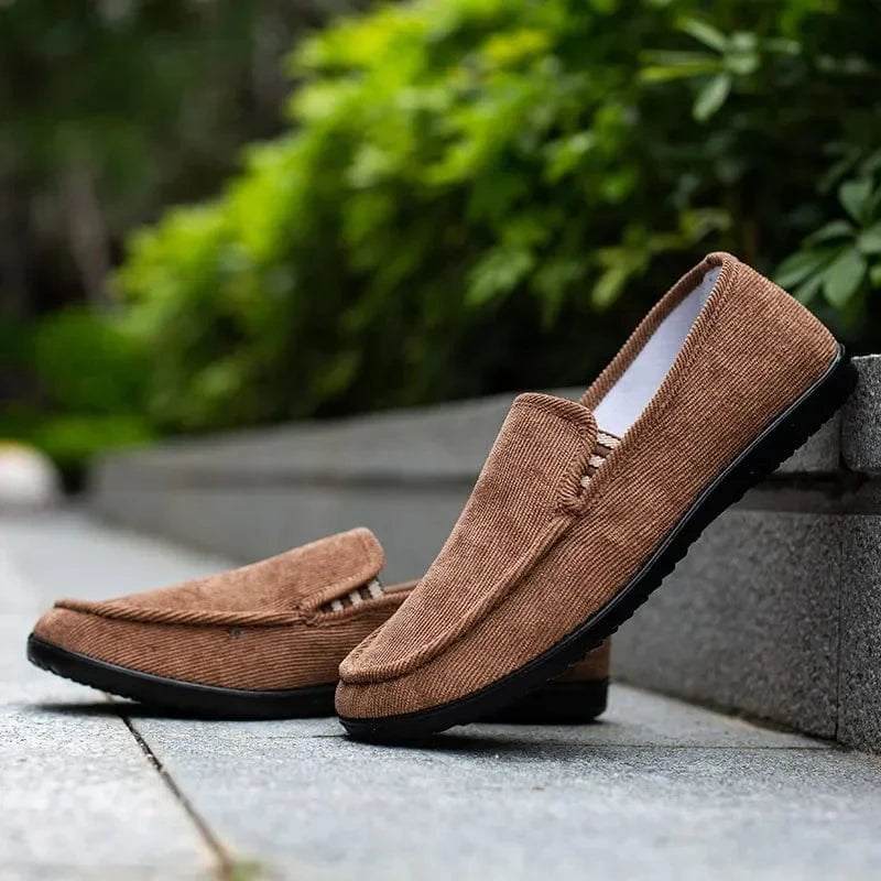 Mocassin Orthopédique Homme Élégant et Résistant Marron